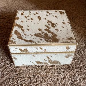 Gold decorative box